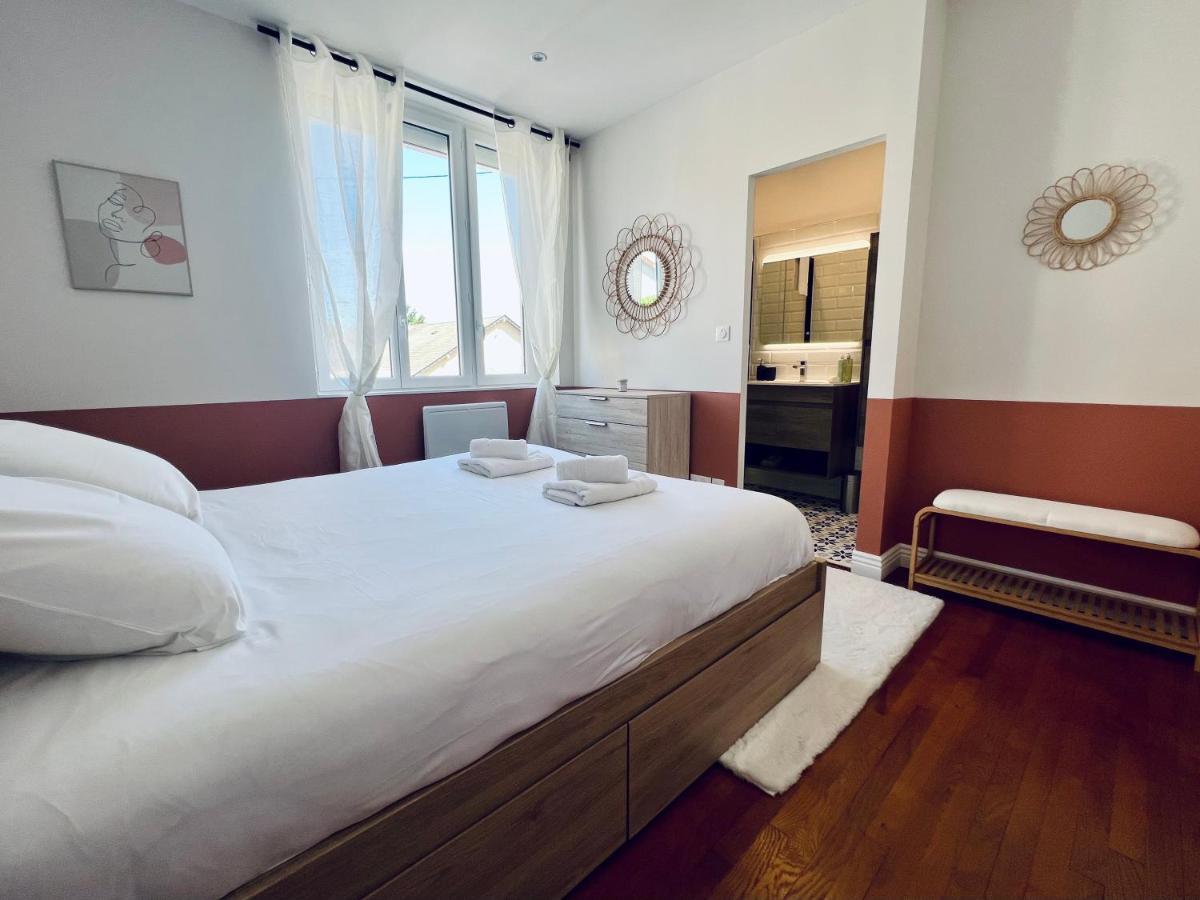 "Le Theodore" Appartement Charmant Proche Gare Avec Place De Parking Devant, Quartier Tres Calme, By Primo C0Nciergerie Nevers Extérieur photo